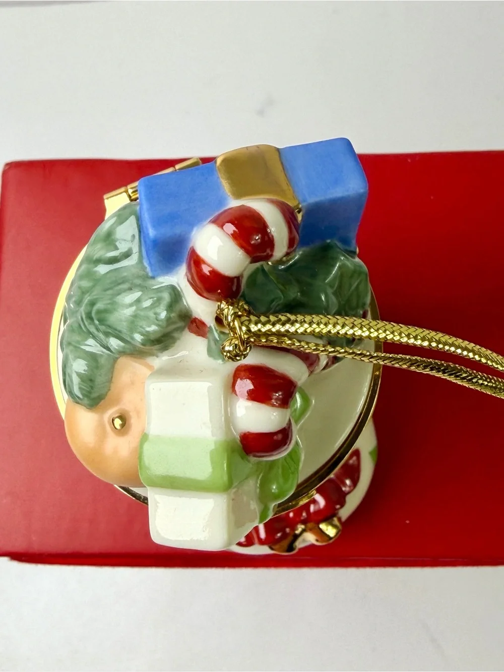 VTG Lenox Christmas Stocking Hinged Porcelain Trinket Box Ornament with/Box NOS